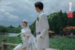 -乐派诗婚纱摄影