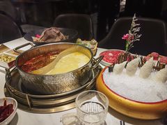 -领鲜天下·焗海鲜·花胶鸡(天目里店)