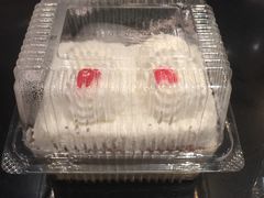 -红宝石·鲜奶小方·海派西点房(南丹店)