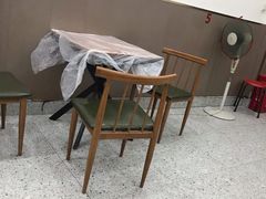 -蓝精灵饺子店