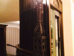 iphone_upload_pic-LONG BAR 廊吧(外滩华尔道夫酒店)