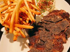 -db Bistro & Oyster Bar by Daniel Boulud(滨海湾金沙店)