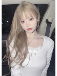 -丝语萱形象