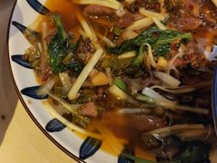 -龙门阵茶屋川菜馆(武康路店)