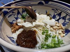 豆花米线-蜗牛小馆醉乡民谣云南菜(惠新西里店)