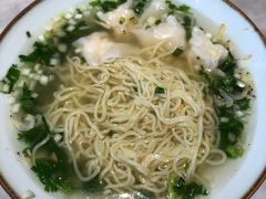 鸡汤鲜虾云吞面-蝴蝶里·粤菜·点心(龙湖杭州金沙天街店)