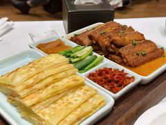烙饼酥带鱼-天和晟新京菜.水煮鱼.湘土菜(国展店)