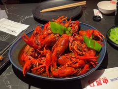 十三香小龙虾-红盔甲·小龙虾(人民广场店)
