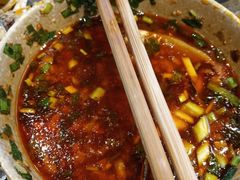 -肖肖酸萝卜鱼火锅(总店)