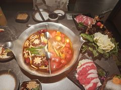 -湊湊火锅·茶憩(杭州湖滨银泰in77店)
