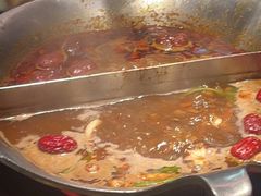 -湊湊火锅·茶憩(杭州湖滨银泰in77店)