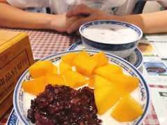 芒果白雪黑糯米甜甜-超琪星·咖啡简餐(川音店)