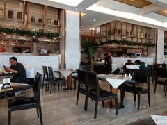 -东方红海鲜百汇(国际大厦店)