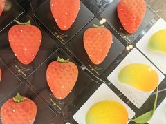 草莓小姐姐-朱迪小铺.半糖奶油蛋糕(海汇港店)