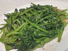 -肥仔文澳门猪骨煲(南京西路店)