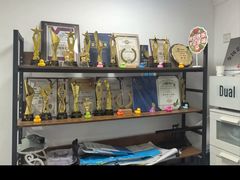 -梅纳·钢琴声乐架子鼓Mena Music(双井店)