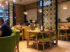 -小六汤包·老字号·中华名小吃(公园南路店)