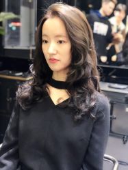 -艾米莉 烫染沙龙