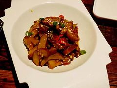 -多嘴肉蟹煲(万达店)