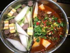 -左庭右院鲜牛肉火锅(金山万达店)