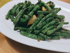 -又见小河浜·盐帮川菜(松江商业广场店)