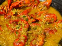 吮指蒜香风味小龙虾-虾易落味(杭州黄龙万科中心店)