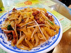 驰名干炒牛河-顺记冰室(宝华路店)