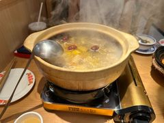 -邹开喜·炭炉鸡煲·海鲜火锅(虹口足球场店)