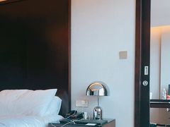 -上海龙之梦万丽酒店