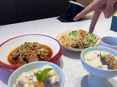 -峨嵋小镇·川菜(勒泰中心店)
