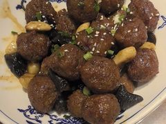 -偶屋里钵少爷(时代广场店)