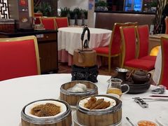 -凤凰楼酒家·粤宴点心(华强北店)