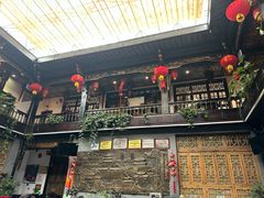 -蔼若春.传承三十年云南菜(金碧公园店)