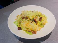 炝炒手撕莲花白-老屋川菜·水煮鱼(龙湖亦庄天街店)
