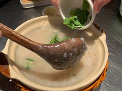 潮界生滚牛肉粥-潮界(虹桥新天地店)