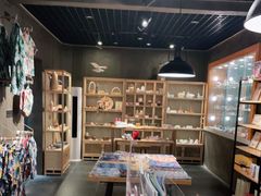 -三亚火车头万人海鲜广场