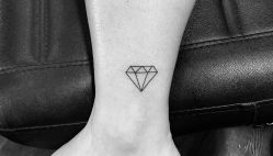 -刺客纹画纹身·洗纹身·穿孔饰品