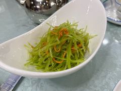 -六和聚传统烤鸭.天津菜(和平店)