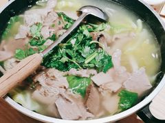 -川堂风·跷脚牛肉·乐山爆炒(宝山日月光店)