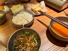 -夺多山贵州酸汤牛肉火锅(7mall店)