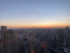 -唐拉雅秀酒店-西锦汇空中BBQ·思创餐厅