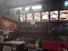 -丽影重庆小面(定西路店)