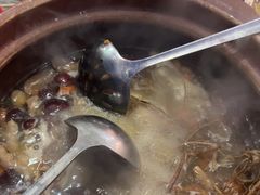 -东记炭炉·海鲜鸡煲(龙华店)