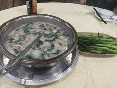 -标记美食新鲜猪杂(兴南大道店)