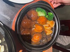 经典香菇腊味煲仔饭-汤城小厨•粤菜•靓汤(苏州街店)