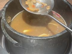 -蘑界·野生菌火锅(深业上城店)