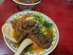 -金杨拉面王小吃面馆·牛三宝面·红烧牛肉粉