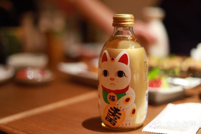 水之惠鲜鱼料理(王府大街店)招财猫汽水图片