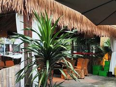 -二厨·吊桥小院·脆皮烧鸡公·本地农家菜(沿江西路店)
