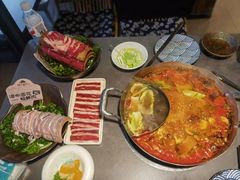-楠小云·云南鲜菌·鲜牛自助火锅(九眼桥店)